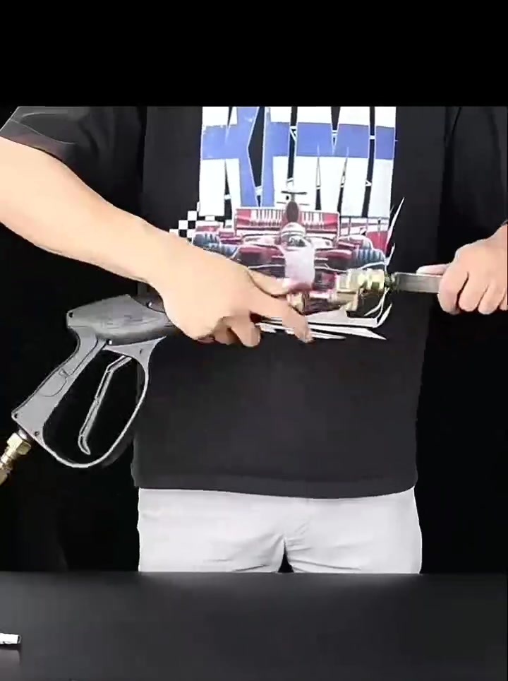 No-disassembly Water Tank Cleaning Tool